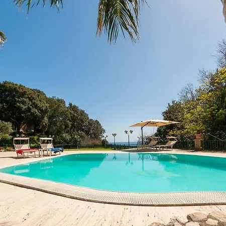 Apartamento Holiday Family - Big On The Swimming Pool In Front Of Capri *