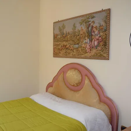 Apartamento Holiday Family - Big On The Swimming Pool In Front Of Capri